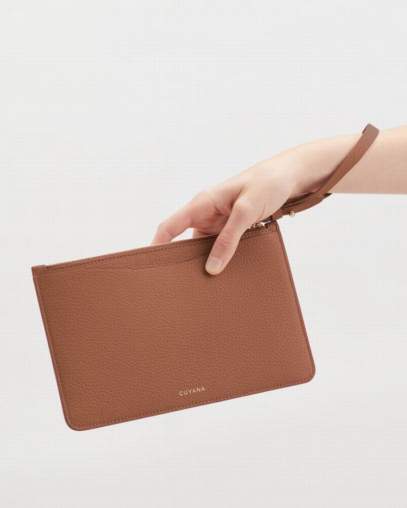 Portefeuilles Cuyana Slim Wristlet Marron Femme | QTF-9961887